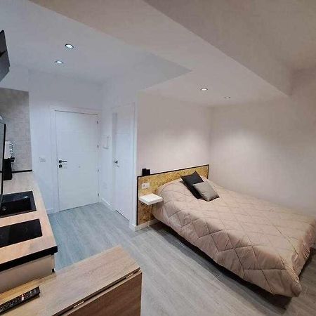 Ferienwohnung Acc Serrano 1 Aparcamiento Cercano Jaén Exterior foto